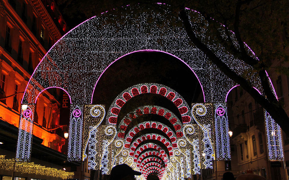 large outdoor Christmas lights